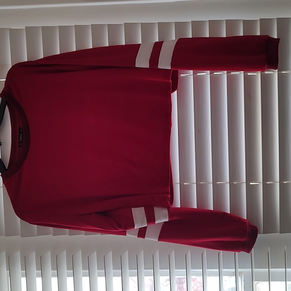 Shein Red Crop Top Hoodie Material White Striped XL
